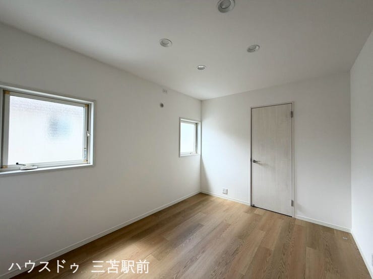 《約6.0帖主寝室》