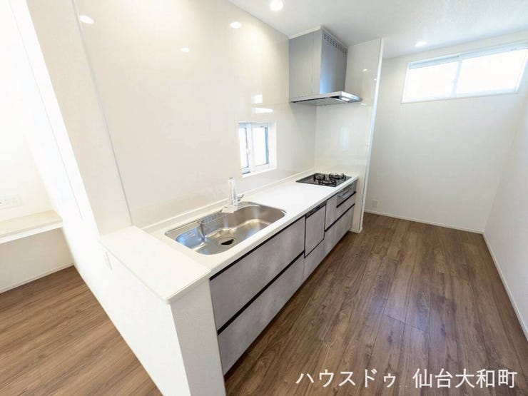 自然光が入り明るいキッチンなら、毎日のお料理を楽しくするスイッチオン♪