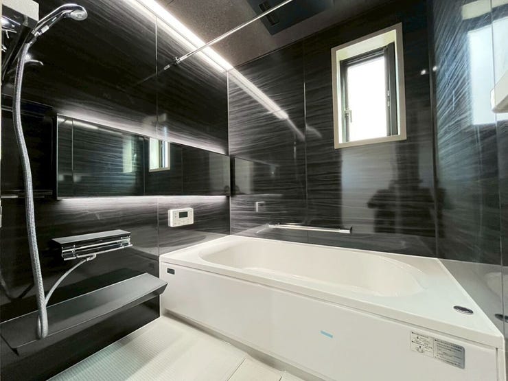 浴室乾燥機付きです♪