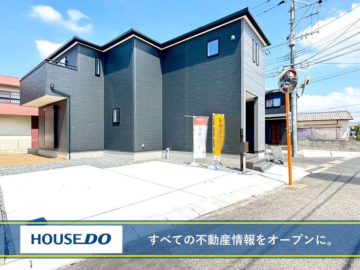 【外観】
回れるキッチン♪ランドリールーム♪小倉南区上曽根新築戸建て◎駐車場◎都市ガス◎パントリー◎WIC