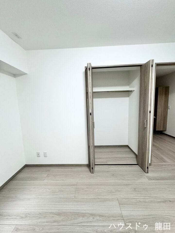■□■洋室・収納■□■