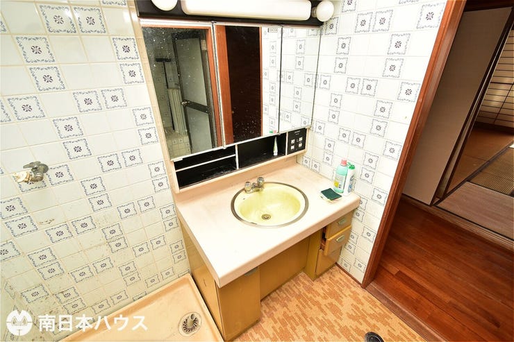 【1階洗面台】幅広の洗面台です!