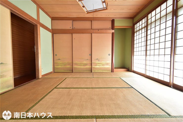 【和室】2階和室です!広々8帖あります!