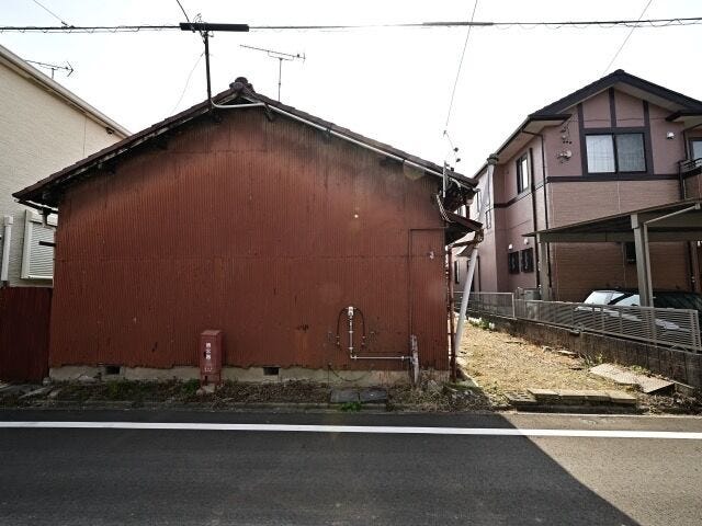 人気の整形地!
古城小学校・西枇杷島中学校に通学いただけます。