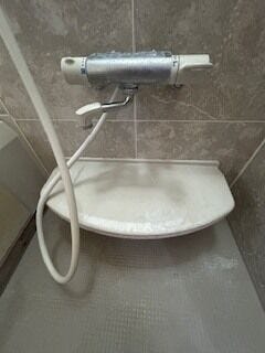 現況1F/浴室あらい場サーモスタット水栓