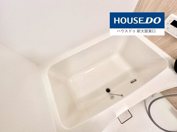 お風呂には追い炊きがついています。