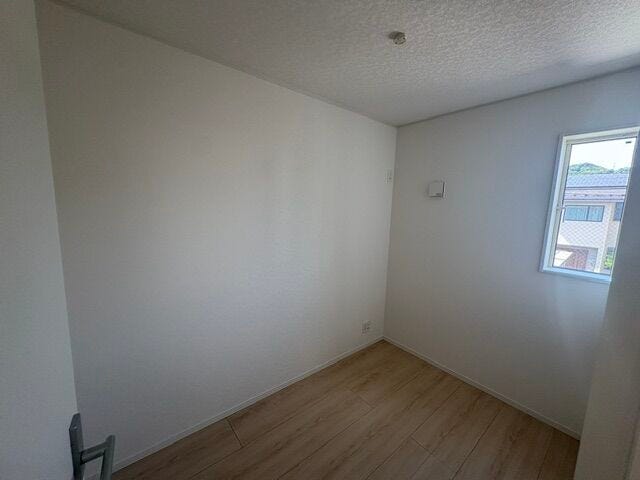 2F