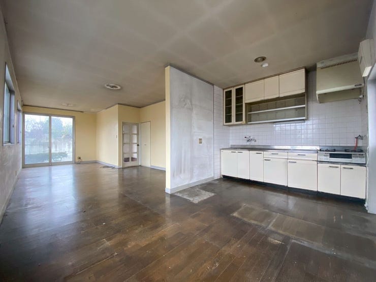 解放感のあるLDK!
家具配置の自由度がとても高い。