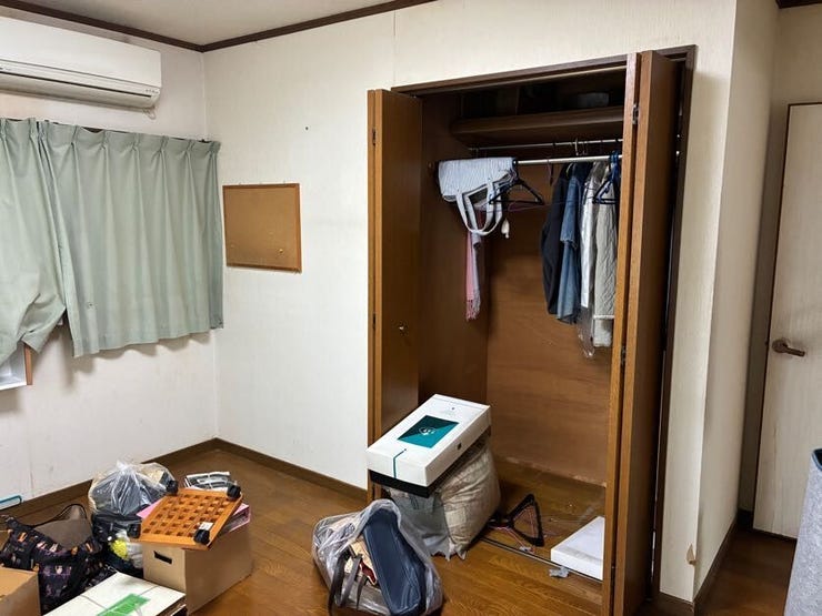 暮らしに合わせて使い分けられる洋室