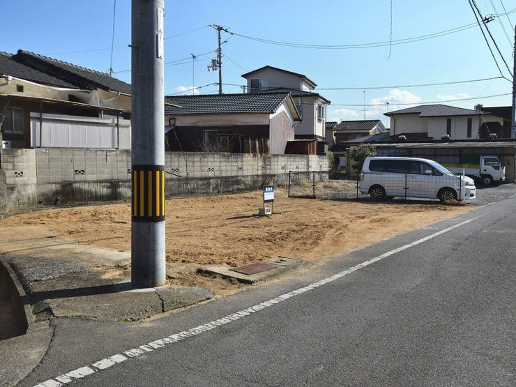 外観を北西側より撮影