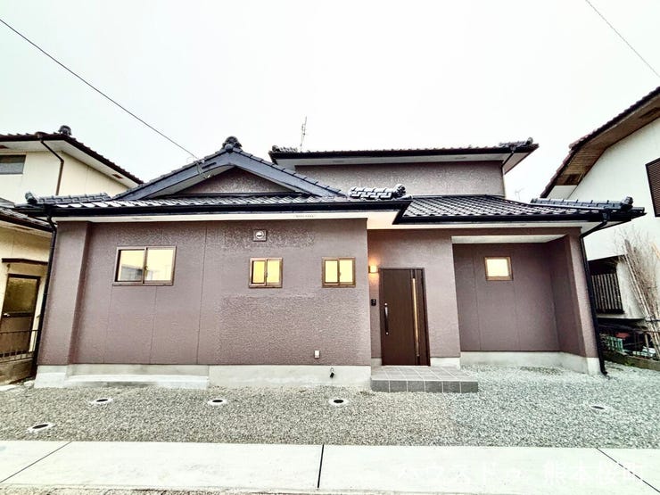 ■車と趣味の幅が広がる場所■単なる駐車スペースではない、洗車やタイヤ交換、DIYにも使える多目的な屋外スペースです。