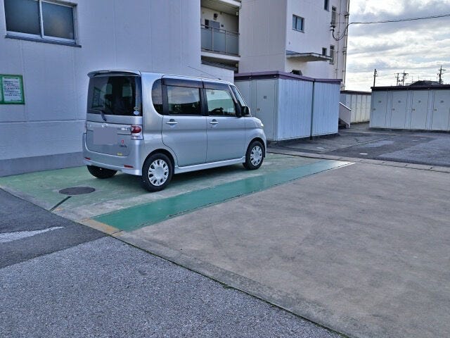 洗車スペースあります♪