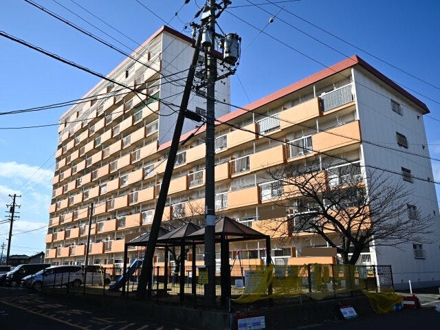 南側バルコニーで陽当り良好!