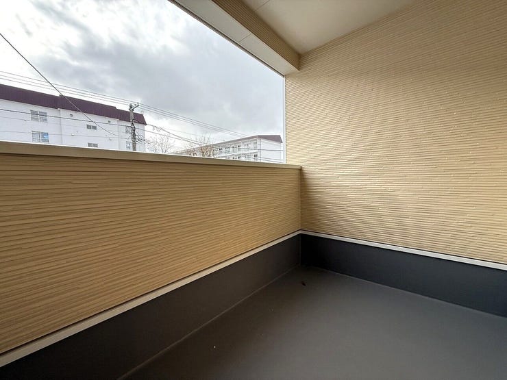 バルコニーの様子です♪