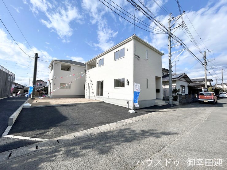 ■遊びと安らぎの多目的空間■子どもが安全に遊べ、ペットと触れ合い、大人も自然に癒やされる、暮らしを彩るスペースです。