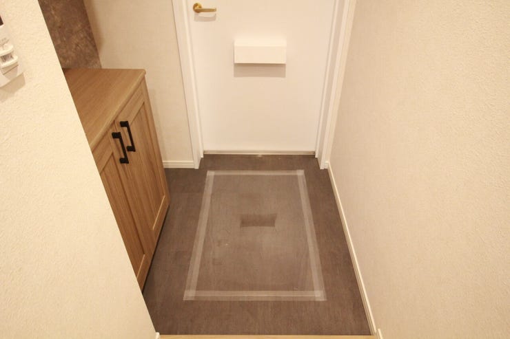 スペースが広くお出かけの準備がしやすい玄関です。