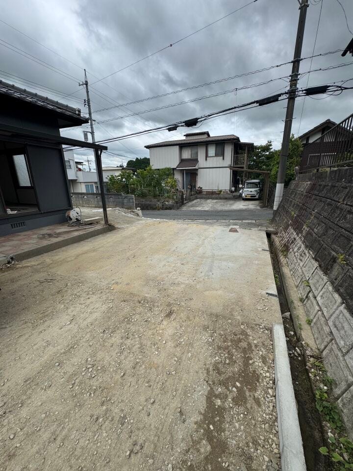 ■駐車場造成中♪広々2台以上可です■