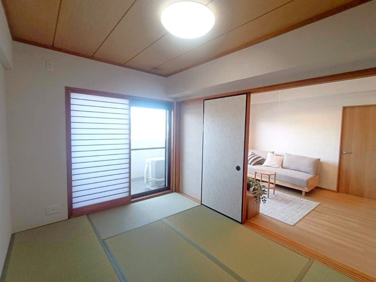 客間としてもピッタリの、和室独特な落ち着き溢れる空間です