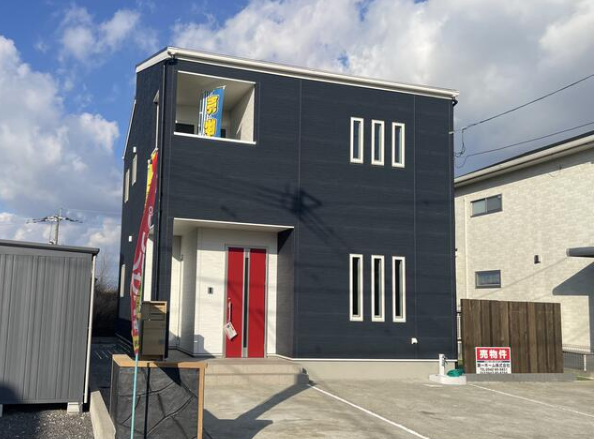 【外観】
とてもおしゃれな外観☆彡