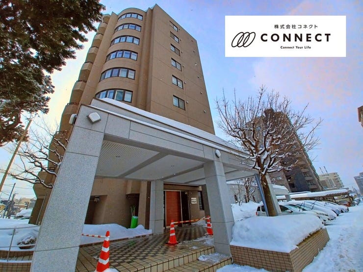 【外観】
優雅な曲線リビングが印象的な約85.96㎡のゆとりある3LDK。水回りを含むリフォーム済みで快適に新生活を始められます。駅徒歩7分の利便性と穏やかな住環境をぜひ現地でご体感ください。