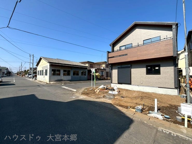 急な来客時も安心のカースペース3台分!(車種による)