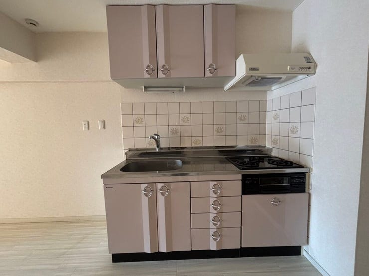 可愛い色合いのキッチン