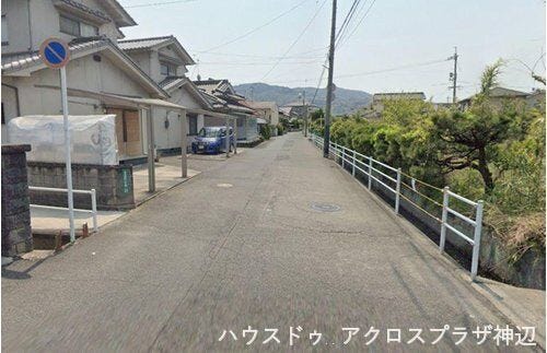 【前面道路】南東道路幅員7.4m