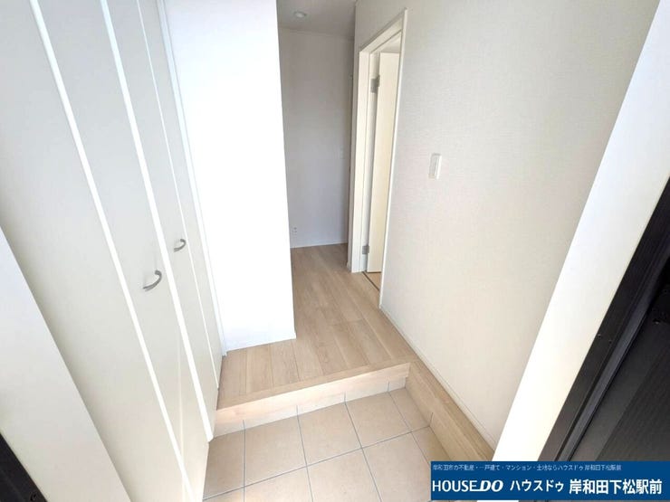 清潔感にあふれる明るい白を基調とした内観♪