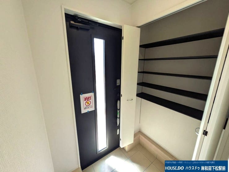 可動棚のシューズBOXで玄関収納が多様に変化♪