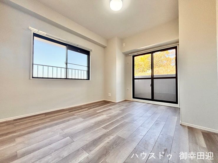 ■6.5帖洋室■心からリラックスできる静けさ、上質な眠りで、毎日をリセットします。明日への活力を養う空間です。