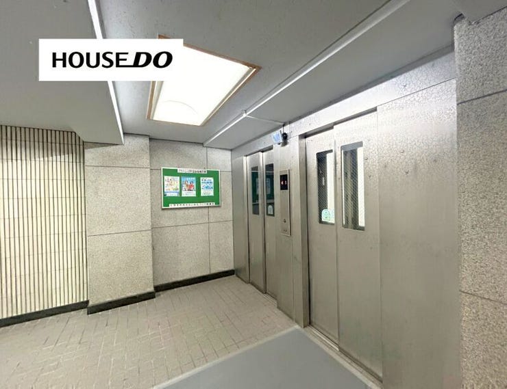 エレベータ2基で利便性◎