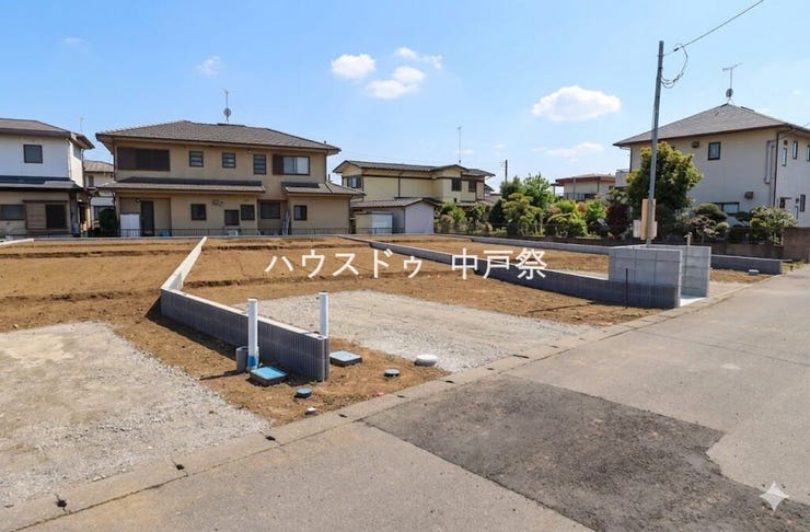 【外観】
本日内覧できます♪
現地集合対応いたします
お問い合わせお待ちしております