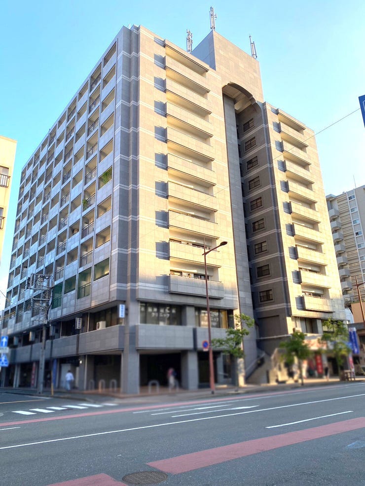 【外観】
◆◆ホワイトキャスル下到津◆◆ ~比較的人気の角部屋 2面バルコニー LDK約20帖~