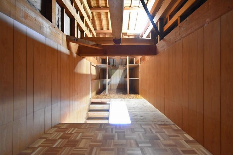 ★長岡小学校区★
屋根裏収納