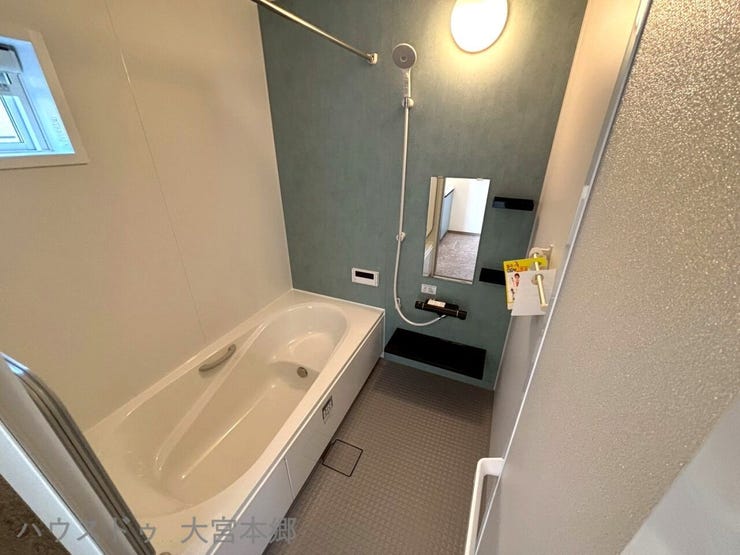 浴室換気乾燥暖房機付きなので雨の日のお洗濯も安心ですし、浴室内のカビ対策の強い味方です★