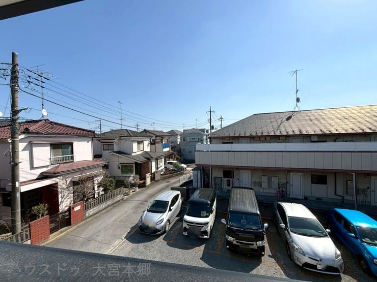 目の前に建物がないので明るい室内です♪