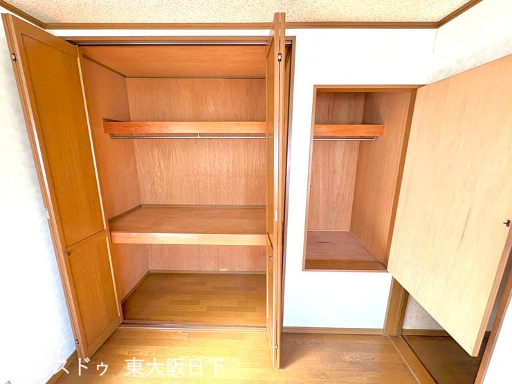 収納:明るく、収納スペースも完備された洋室は、子供部屋としても、寝室としてもお使い頂けます♪