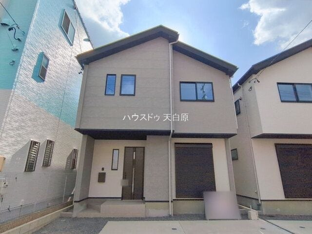 【外観】
*外観写真*