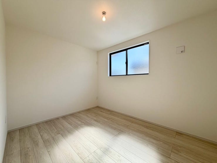 〈6.0帖〉南から明るい光が射し込む陽だまり空間♪