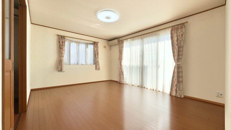 南向きにつき日当たり良好!
※こちらの写真は家具等を消す加工を行っております。