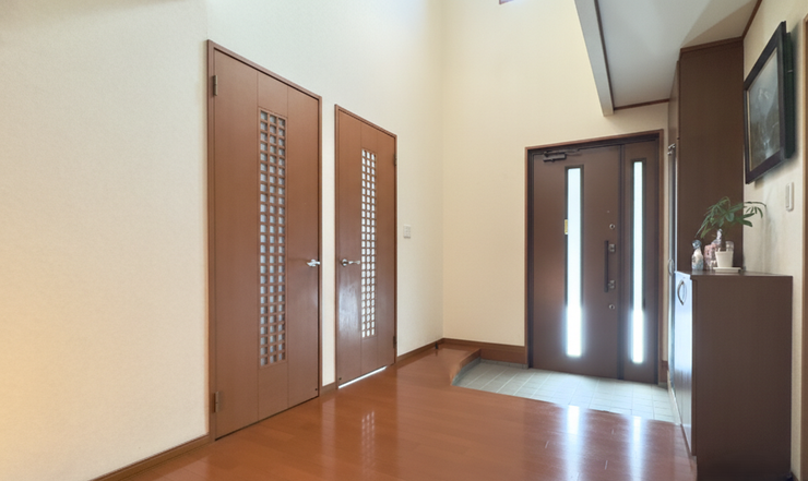 ※こちらの写真は家具等を消す加工を行っております。