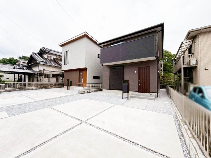 【閑静な住宅街】八幡西区鷹の巣の新築戸建♪萩原小・穴生中♪ペアガラス♪小学校まで徒歩10分圏内♪