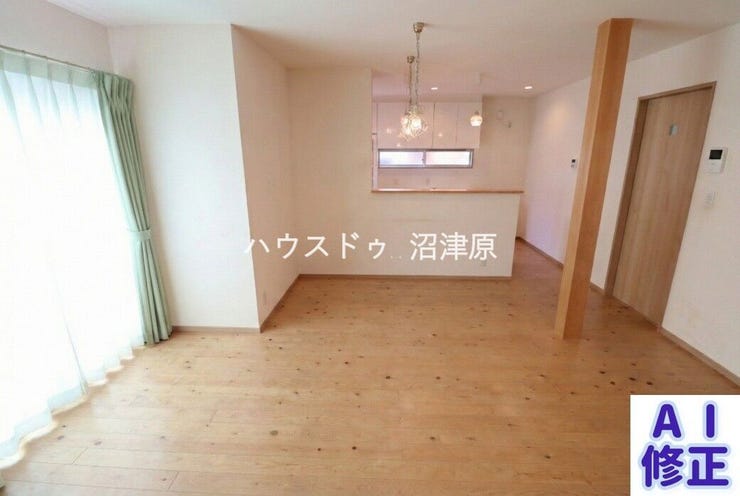 ※現況家具等有、売主様のプライバシーに配慮しCG加工により家具等消去した画像となり、現況との相違がある場合は現況を優先致します。