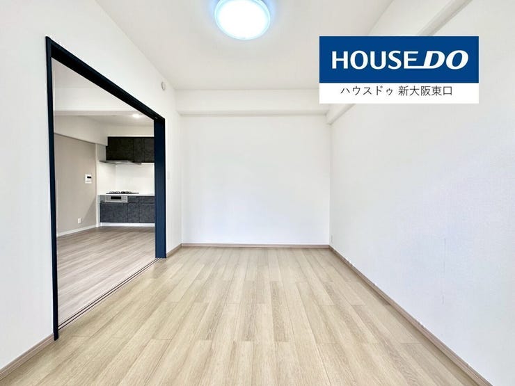 洋室6.0帖
こちらも南側で明るいお部屋です。