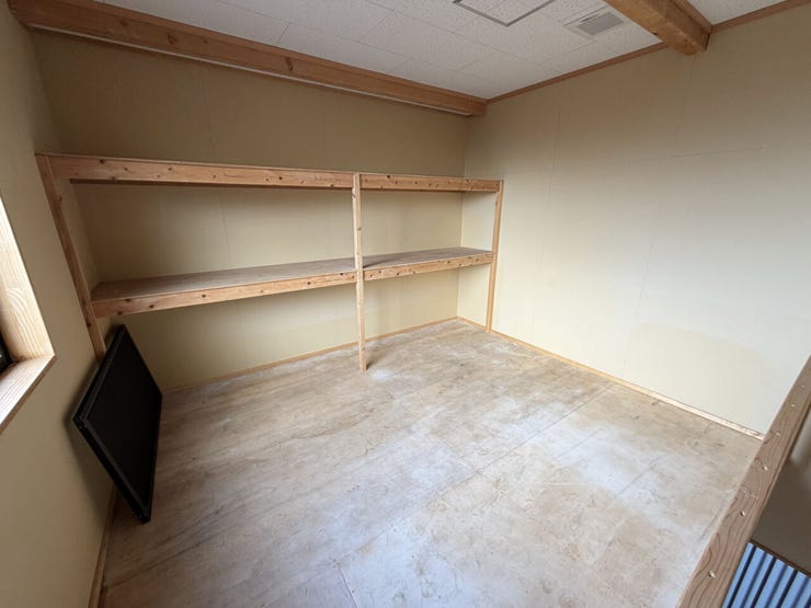 室内(2026年2月)撮影
◎現地案内予約受付中!◎
追加で棚を置いたりと自分好みにレイアウトしやすいシンプルなデザインです!