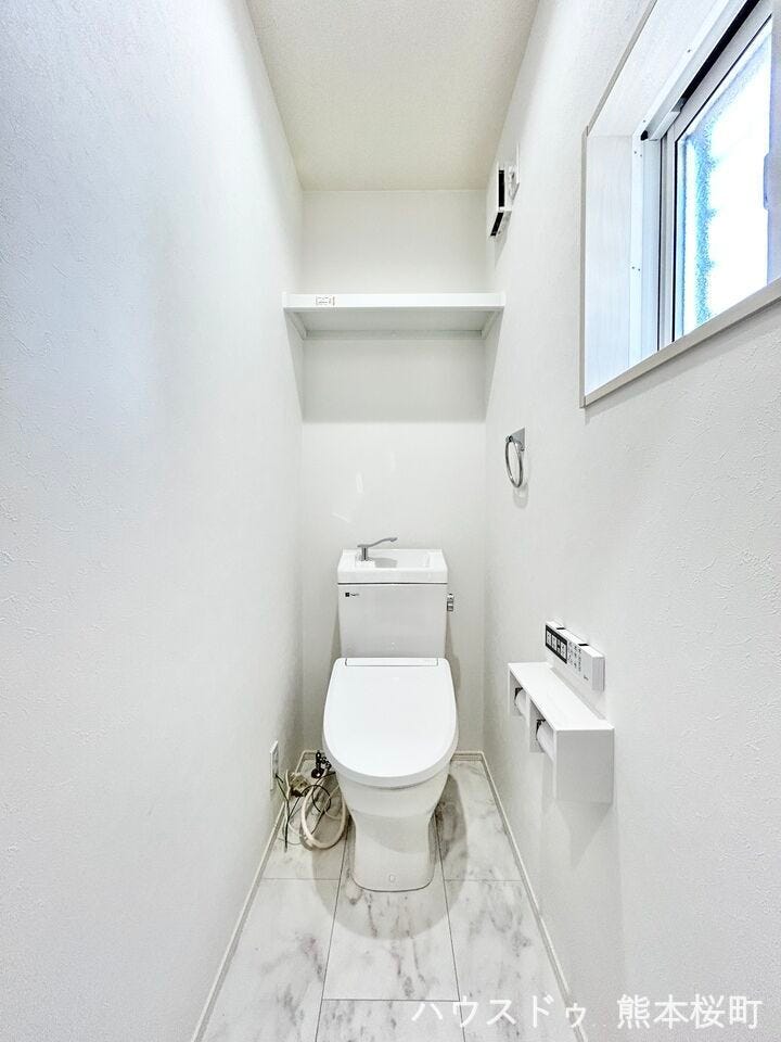 ■一人になれる安らぎの場所■清潔さと静けさを両立した空間。心落ち着くひとときを過ごせる、プライベートなレストルームです。