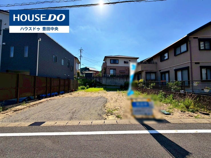 【外観】
◆見学予約受付中◆
現地をご覧いただき、周辺環境なども一緒に
ご確認いただけます!