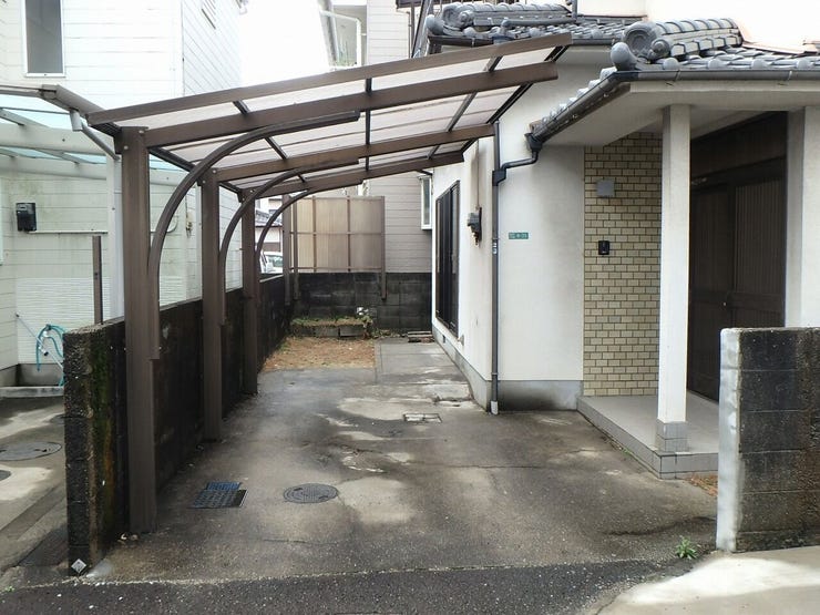 駐車スペース(雨天時)