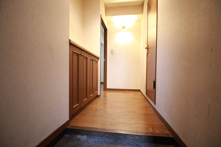 スペースが広くお出かけの準備がしやすい玄関です。