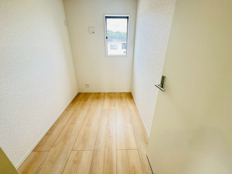 テレワークルーム3帖